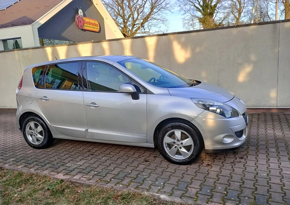 Renault Scenic cena 26900 przebieg: 157000, rok produkcji 2009 z Niepołomice małe 137